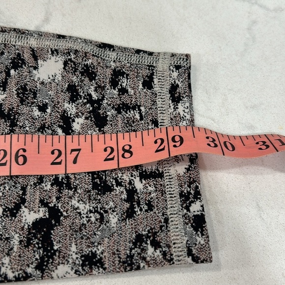 Athleta Elation Textured 7/8 Tight Leggings Meadow Decadent Chocolate Medium - Picture 14 of 16